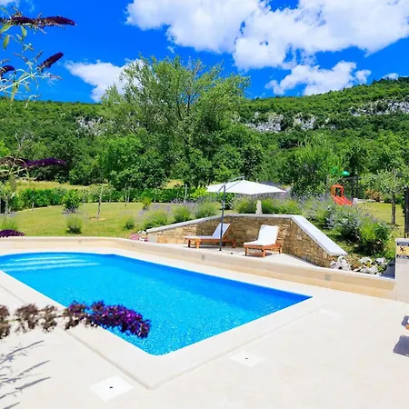 Holiday home Anelia